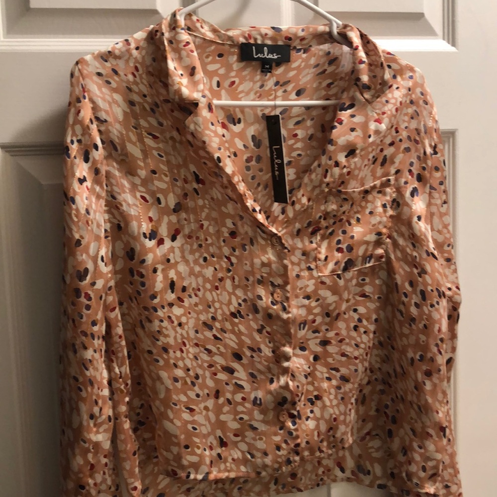 🌟🌟Pretty sheer blouse light leopard print 🌟🌟